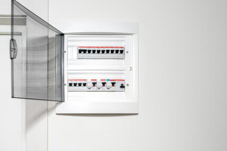 Remise aux normes électrique, une étape clé avant rénovation